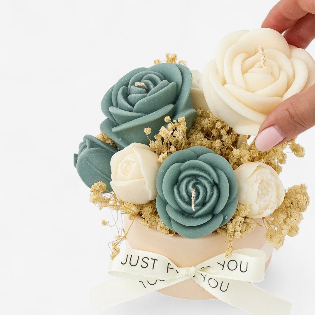 Elegant Rose Candle Bouquet